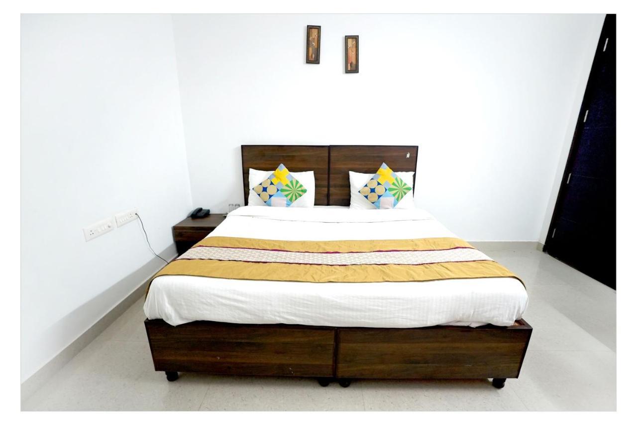 Gupta Residency Near Ajnara Heritage โนอิดา ภายนอก รูปภาพ
